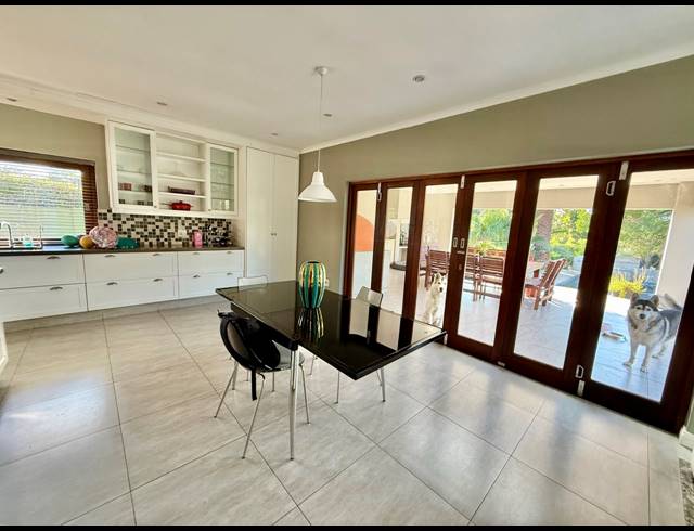 4 BEDROOM FREESTANDING RENTED IN BRYANSTON WEST